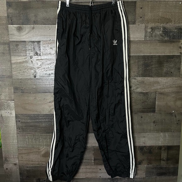 SOLD Adidas Originals VTG Windbreaker Pants Large - Picture 1 of 7
